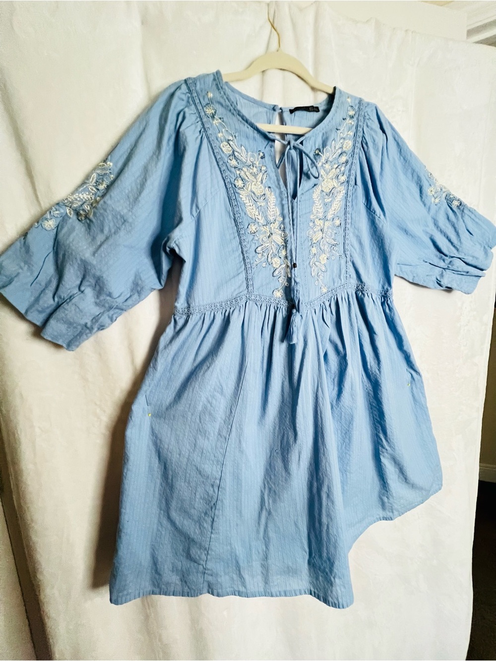 Black Tape 1X Blue Embroidered Boho Tunic Dress Floral Peasant Style